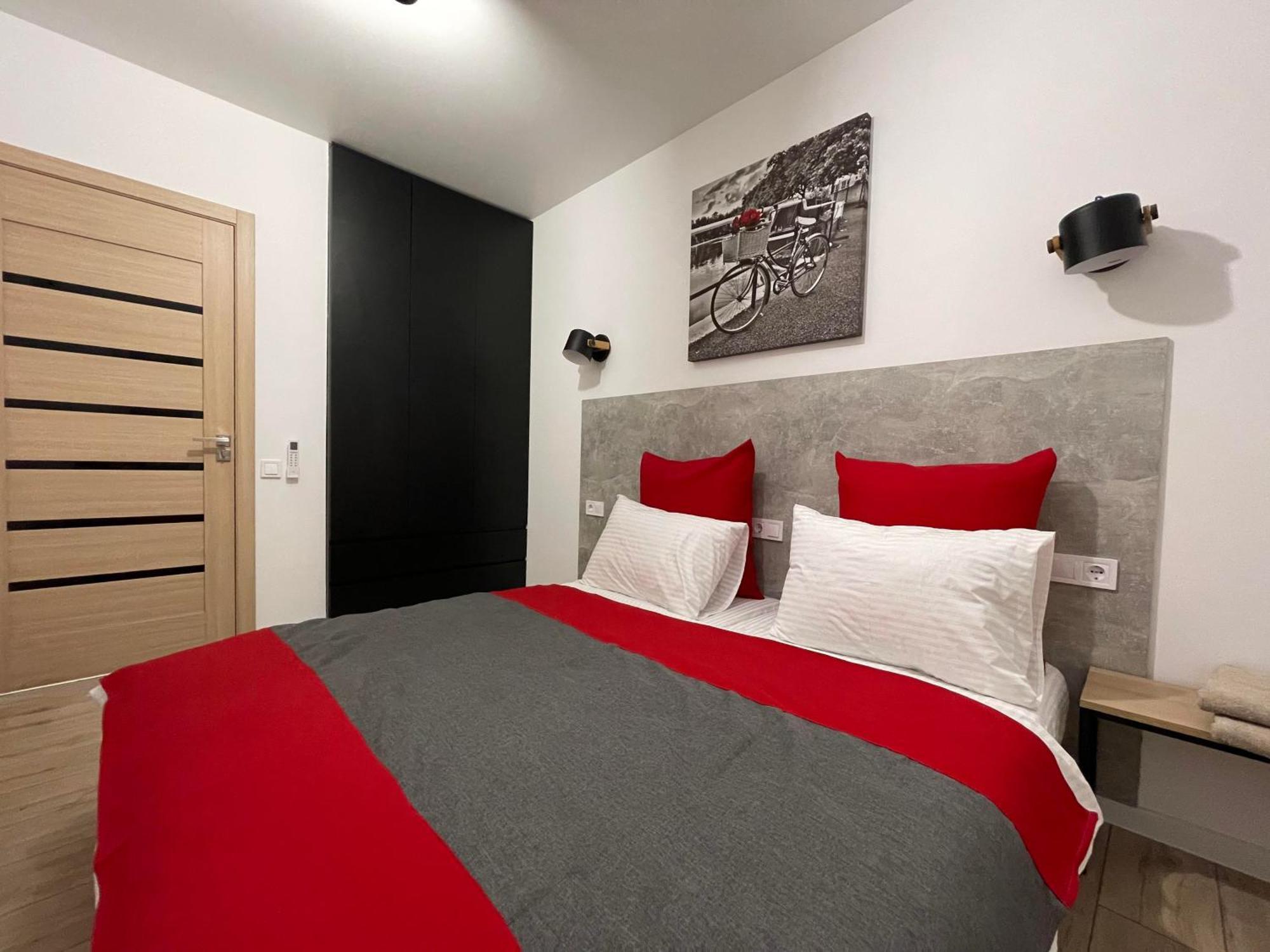 Apartment For Rent In The City Center Of Kharkiv K18 Elinaflats Buitenkant foto