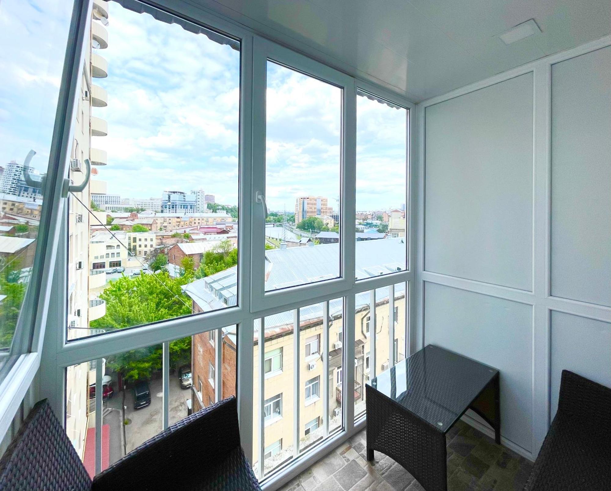 Apartment For Rent In The City Center Of Kharkiv K18 Elinaflats Buitenkant foto