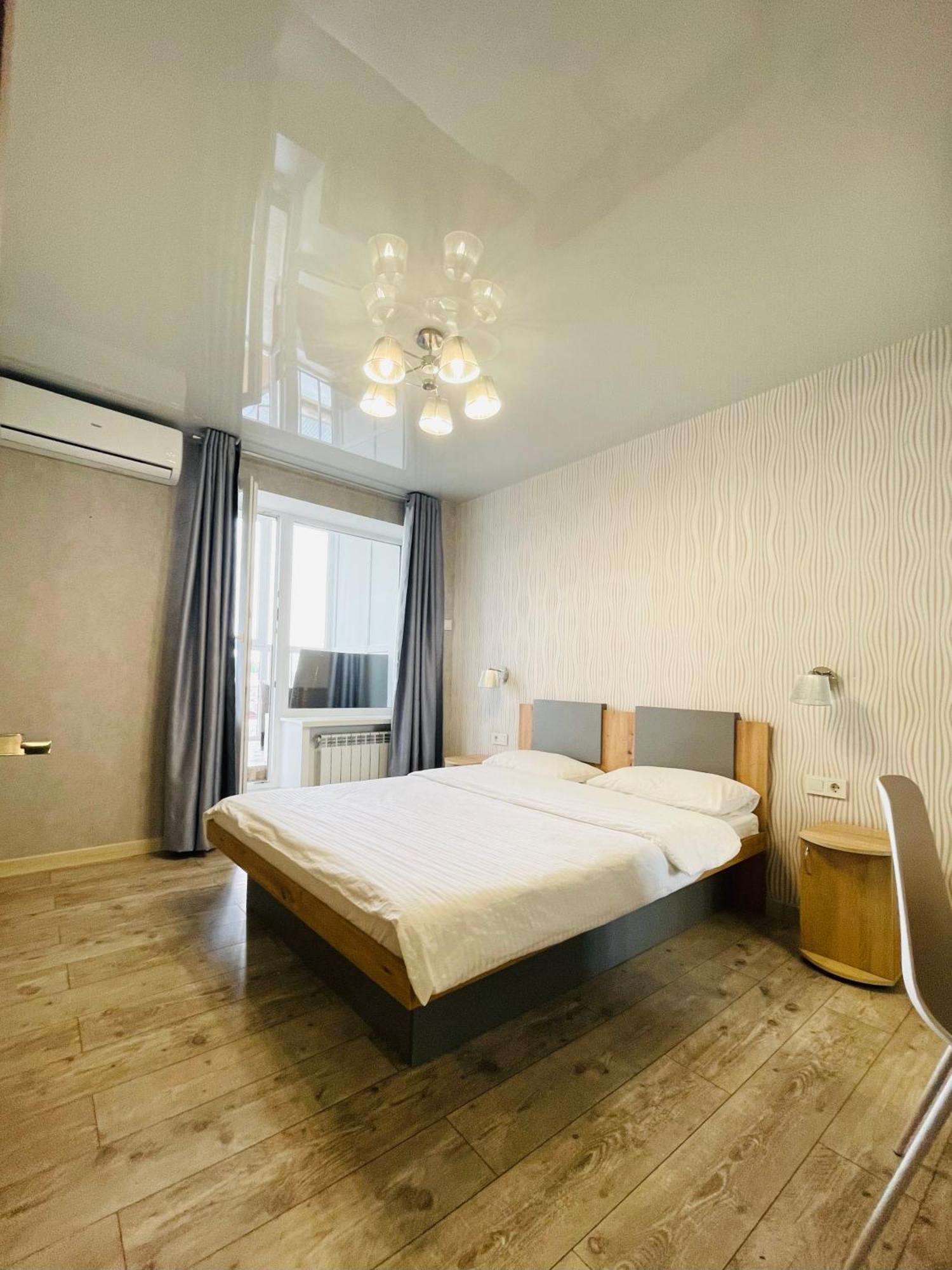Apartment For Rent In The City Center Of Kharkiv K18 Elinaflats Buitenkant foto