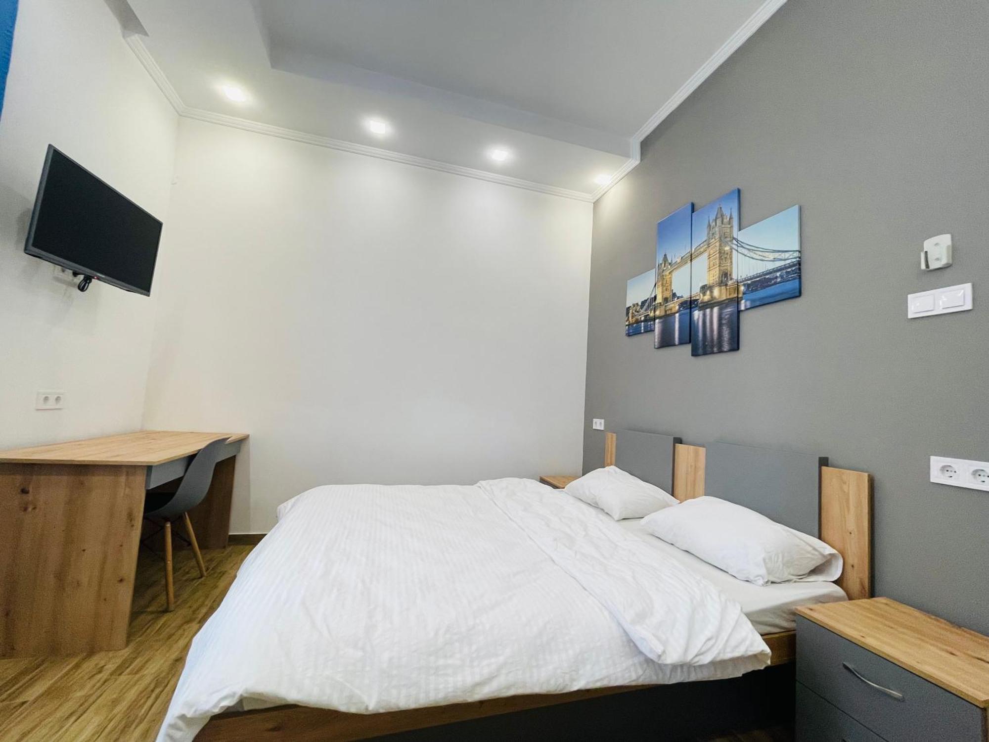 Apartment For Rent In The City Center Of Kharkiv K18 Elinaflats Buitenkant foto