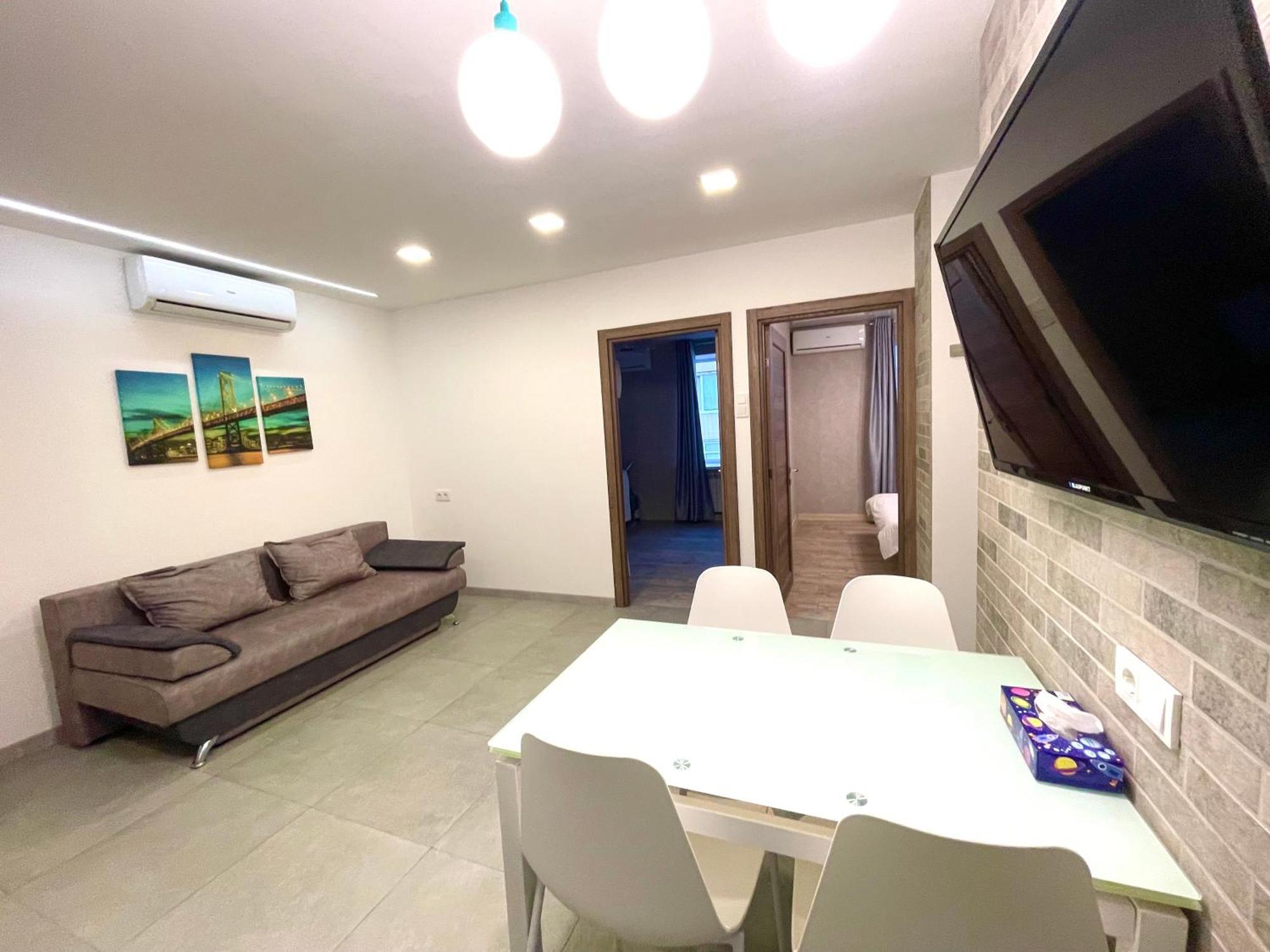 Apartment For Rent In The City Center Of Kharkiv K18 Elinaflats Buitenkant foto